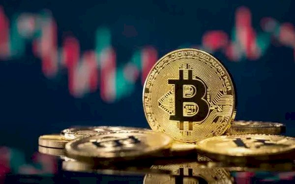  Bitcoin thủng mốc 20.000 USD