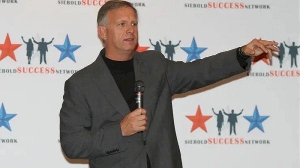 3 lời khuyên về làm giàu của các triệu phú tự thân