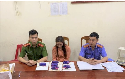 Bà chủ spa cất giữ 12.000 viên hồng phiến trong nhà để bán cho con nghiện