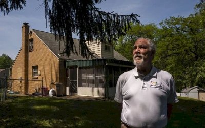 Sốt đất điên cuồng ở Mỹ: Nhà ở ngoại ô cũng 