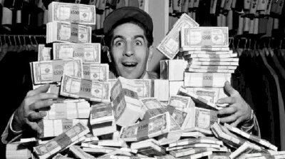 Bí quyết từ các triệu phú tự thân: Muốn giàu mà lương không quá cao, chỉ cần học cách tiết kiệm và đầu tư sớm!