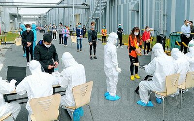 Phải tạm nghỉ làm đi cách ly 14 ngày có được nhận lương không?