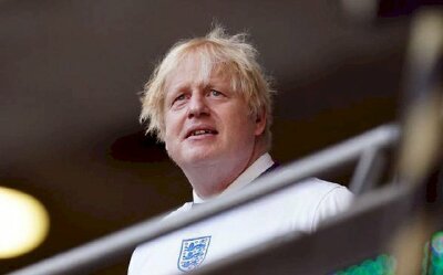 Thủ tướng Anh tuyên bố sẽ cho cả nước nghỉ làm nếu đội nhà vô địch Euro 2020