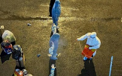 Lãnh đạo TP HCM nêu lý do cho Vingroup mượn 5.000 liều vắc-xin