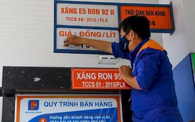 Xăng tiếp tục tăng cao, 