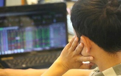 “Bí kíp” lựa chọn cổ phiếu cho nhà đầu tư cá nhân trên sàn chứng khoán