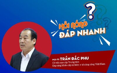 Nhân viên y tế có phải thay găng tay sau khi lấy mẫu xét nghiệm?