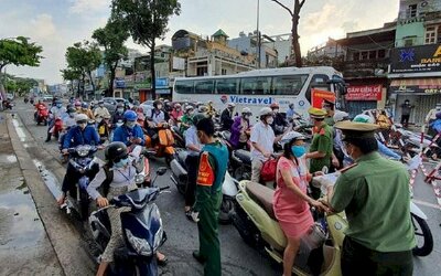 Không được tự phát rời TPHCM, Bình Dương… sau 30/9