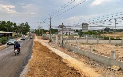 Tài chính sẵn 1 tỷ đồng, muốn đầu tư vào bất động sản, có nên vay ngân hàng 500 triệu đồng? Và nên mua loại hình nào để có lời?