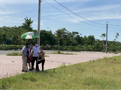 Chị bán bún ốc vỉa hè Hà Nội trở thành đại gia sở hữu trong tay nhiều bất động sản trị giá hàng chục tỷ đồng nhờ bí quyết đầu tư BĐS không ai ngờ tới