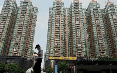 Không bán được tài sản, doanh nghiệp bất động sản Trung Quốc thiếu tiền trầm trọng