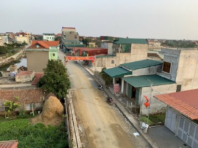 Cứ có tiền sẽ dành mua đất, nữ giáo viên kiếm hơn chục tỷ nhờ giá đất tăng hơn 100 lần