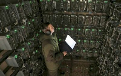 Một quốc gia châu Á 'cạn kiệt' điện vì quá nhiều người đào coin