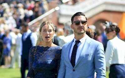 Những người giàu nhất và nghèo nhất thế giới kiếm được bao nhiêu tiền trong một năm?