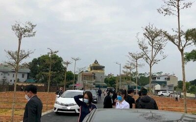 Sốt đất 2021 mang lại tiền đầy túi cho nhà đầu tư nhưng đất tăng điên cuồng năm 2022 dễ mang về 