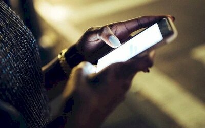  Việt Nam dự kiến hỗ trợ một phần chi phí mua smartphone cho hộ nghèo