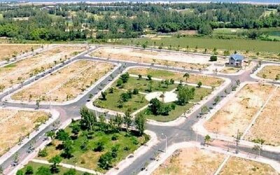 Đất tách thửa sẽ phải có ít nhất một cạnh giáp đường giao thông