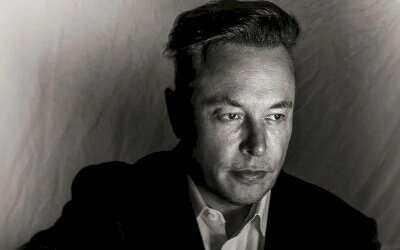 Elon Musk: Qua SpaceX, qua Tesla, qua Tương lai và qua cả vô cực