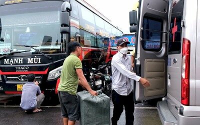  Giá xăng dầu cao ngất ngưởng, doanh nghiệp vận tải tính chuyện bán xe