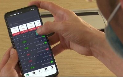  Ủy ban Chứng khoán Nhà nước: Nhà đầu tư cần cẩn trọng với các hội, nhóm Zalo, Facebook