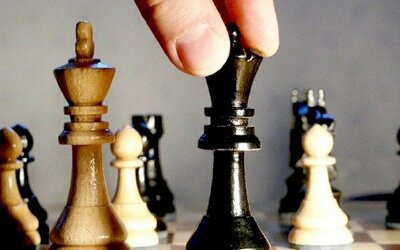 Chiết khấu sâu kể từ đầu năm, cổ phiếu ngân hàng đã thực sự hấp dẫn?