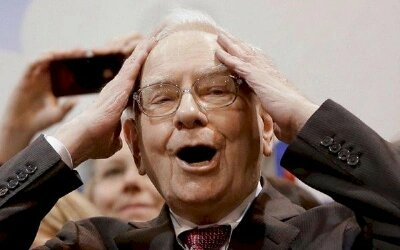  Warren Buffett chỉ ra sai lầm lớn nhất về tiền bạc mọi người hay mắc phải