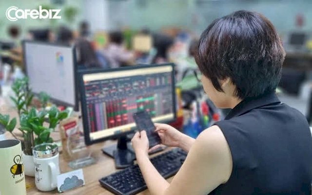 Chứng khoán Việt Nam lập kỷ lục thanh khoản 43.200 tỷ đồng, cổ phiếu ngân hàng đồng loạt tăng giá